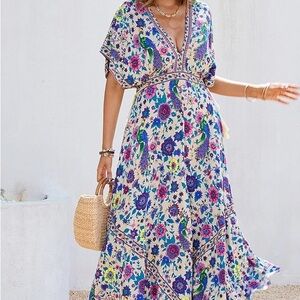 Floral V-Neck Maxi Dress